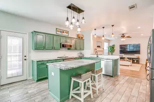 4812 Parkmount Dr, Fort Worth, TX 76137 - Photo 16