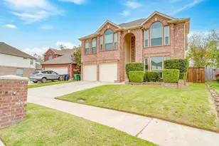 4812 Parkmount Dr, Fort Worth, TX 76137 - Photo 2