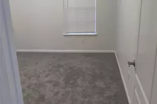 222 Chesterfield Cir, Waxahachie, TX 75165 - Photo 30