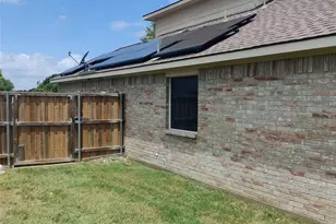 222 Chesterfield Cir, Waxahachie, TX 75165 - Photo 34