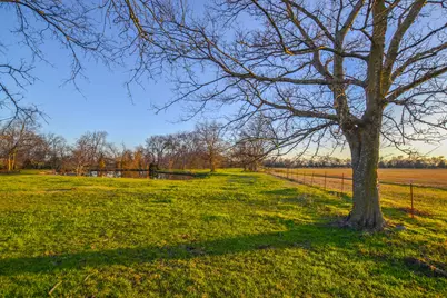 1392 E US Highway 69, Point, TX 75472 - Photo 20
