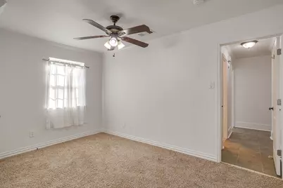 7036 Crabtree Lane, North Richland Hills, TX 76182 - Photo 16