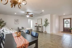 7036 Crabtree Ln, North Richland Hills, TX 76182 - Photo 10