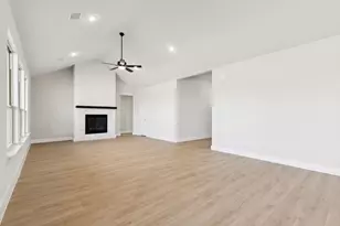 811 Charro Rd, Waxahachie, TX 75165 - Photo 22