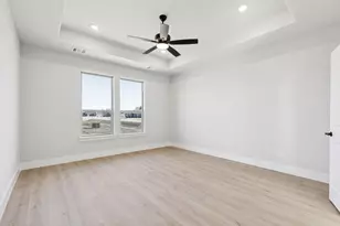 811 Charro Rd, Waxahachie, TX 75165 - Photo 12