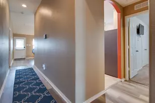 1336 Shelley Dr, Burleson, TX 76028 - Photo 4