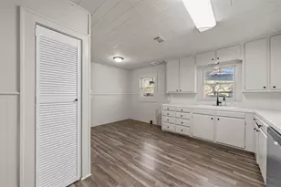 2912 E Edmond Ave, Waco, TX 76707 - Photo 16