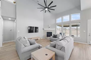 7243 Brisa Rd, Grand Prairie, TX 75054 - Photo 4