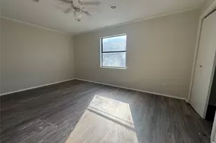 1421 S 12th St, Waco, TX 76706 - Photo 10