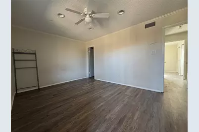 1421 S 12th Street #107, Waco, TX 76706 - Photo 14