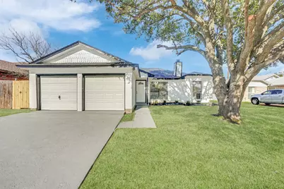 615 Red Coat Lane, Arlington, TX 76002 - Photo 1