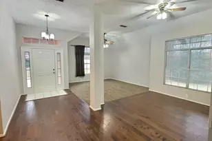 7901 Old Hickory Dr, North Richland Hills, TX 76182 - Photo 2