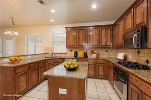 1215 Nocona Dr, Irving, TX 75063 - Photo 12