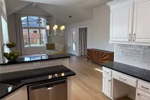 7302 Heritage Oaks Ct, Arlington, TX 76001 - Photo 10