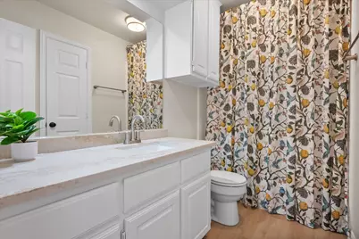 7302 Heritage Oaks Court, Arlington, TX 76001 - Photo 20