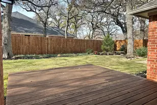 7302 Heritage Oaks Ct, Arlington, TX 76001 - Photo 26