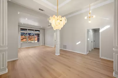 7302 Heritage Oaks Court, Arlington, TX 76001 - Photo 10