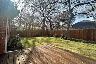 7302 Heritage Oaks Ct, Arlington, TX 76001 - Photo 22