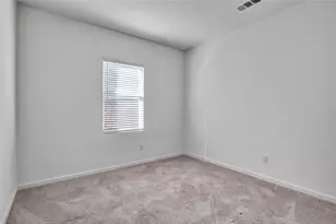 1669 Hossler Trl, Fort Worth, TX 76052 - Photo 12