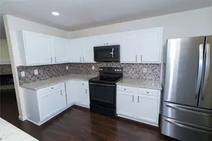 1717 Shawnee Trail, Allen, TX 75002 - Photo 2