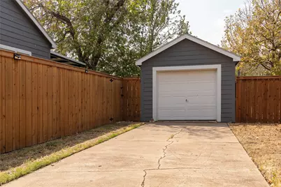 1208 Carolina Street, Graham, TX 76450 - Photo 2