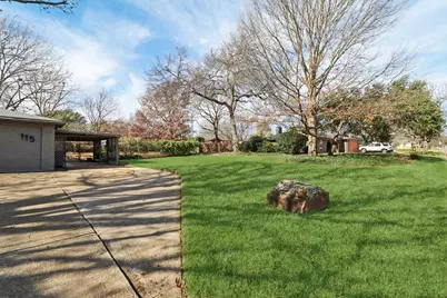 115 N Wisteria Street, Mansfield, TX 76063 - Photo 2