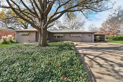 115 N Wisteria Street, Mansfield, TX 76063 - Photo 1