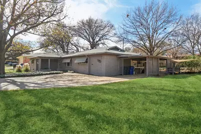 115 N Wisteria Street, Mansfield, TX 76063 - Photo 36