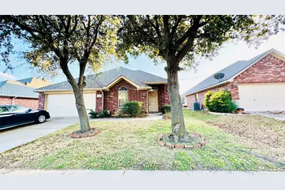 1205 Oakridge Drive, Euless, TX 76040 - Photo 1