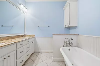 204 Trailwood Drive, Euless, TX 76039 - Photo 22