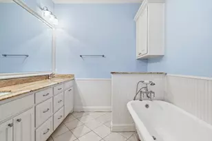 204 Trailwood Dr, Euless, TX 76039 - Photo 22