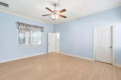 204 Trailwood Drive, Euless, TX 76039 - Photo 20