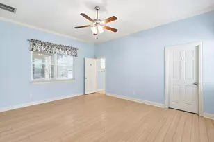 204 Trailwood Dr, Euless, TX 76039 - Photo 20