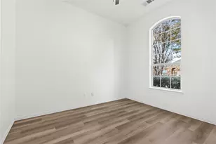 2698 Lake Ridge Dr, Little Elm, TX 75068 - Photo 4