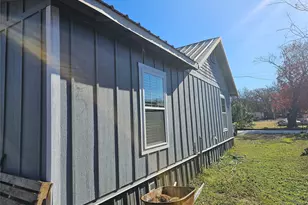 165 Elmwood Rd, Whitney, TX 76692 - Photo 4