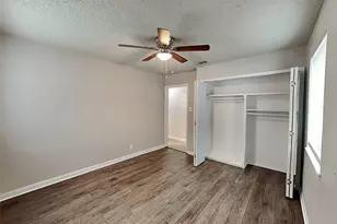 1101 Johns Dr, Euless, TX 76039 - Photo 8