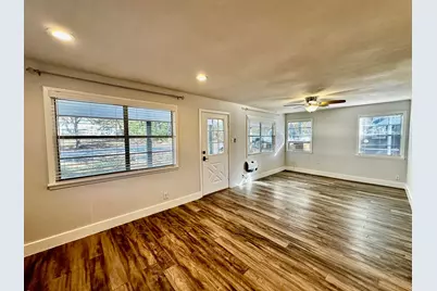 318 Windsor Drive, Pottsboro, TX 75076 - Photo 10