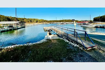 318 Windsor Drive, Pottsboro, TX 75076 - Photo 18