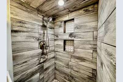 318 Windsor Drive, Pottsboro, TX 75076 - Photo 22