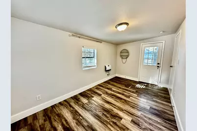 318 Windsor Drive, Pottsboro, TX 75076 - Photo 4