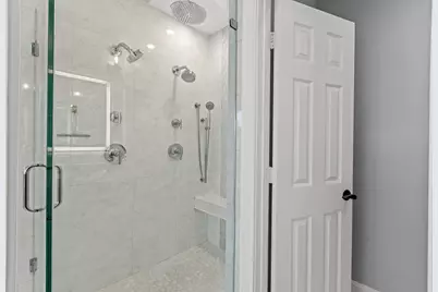 5601 Kingston Court, Richardson, TX 75082 - Photo 24