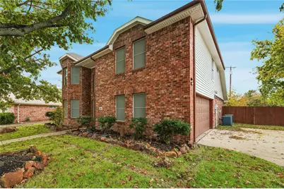 2213 Ridgewood Drive, McKinney, TX 75071 - Photo 2