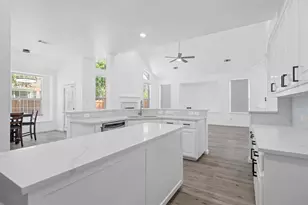 4201 S Iron Ln, Mansfield, TX 76063 - Photo 10
