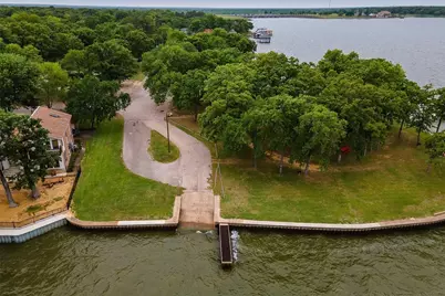 102 Channelview, Trinidad, TX 75163 - Photo 30
