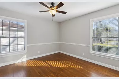 832 Bowie Street, Garland, TX 75040 - Photo 14