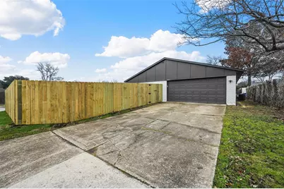 4940 Watkins Drive, The Colony, TX 75056 - Photo 22