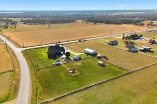 102 Van Meter Dr, Aurora, TX 76078 - Photo 36