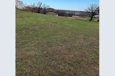 7409 Waters Edge Court, The Colony, TX 75056 - Photo 2