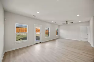 731 Carson Dr, Forney, TX 75126 - Photo 4