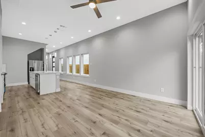 2505 Birmingham Avenue, Dallas, TX 75215 - Photo 2